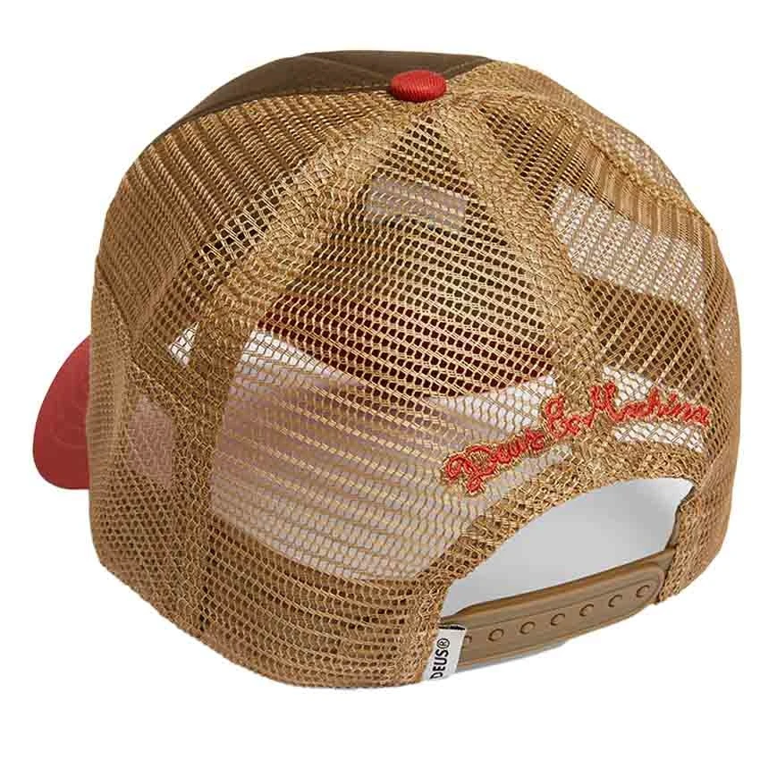 Deus Ex Machina Encounters Trucker 6 Deus Ex Machina Encounters Trucker - Image 4